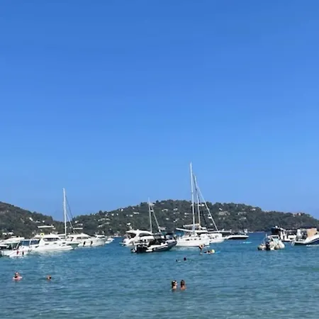 펜션 Maxime 8 Personnes Piscine Privee Et Proche De La *